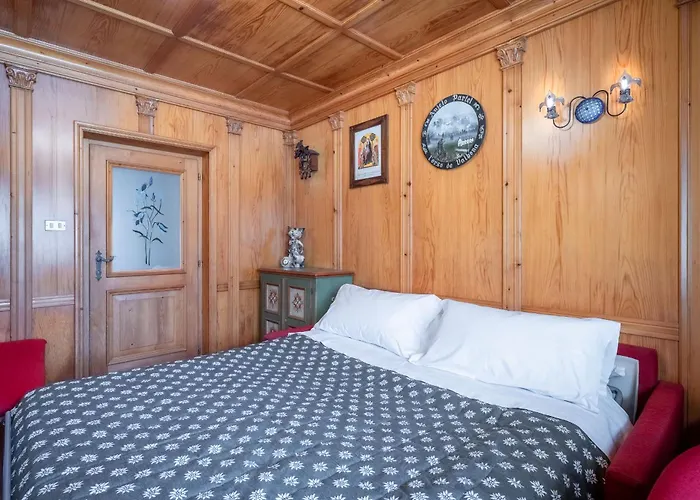 Olimpia * Κορτίνα Ντ' Αμπέτσο